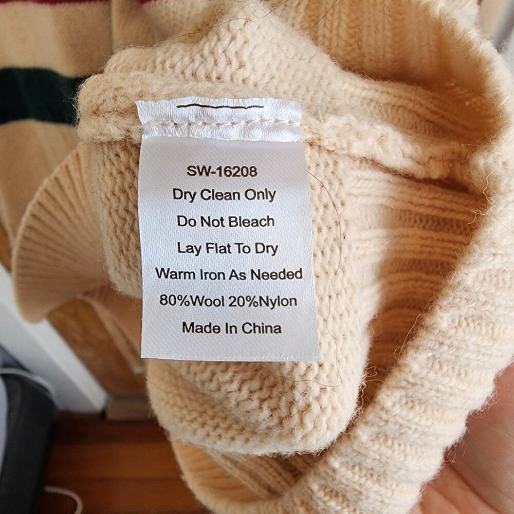 Kiel James Patrick's Sweater - Picture 4 of 4